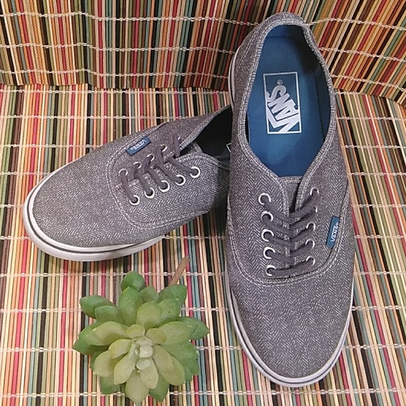 Vans Shoes - VANS SHOES WOMEN'S END MEN'S